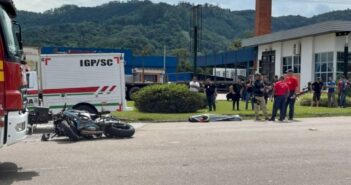 Motociclista morre em grave acidente na BR-470, no Alto Vale