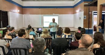 Artistas e produtores culturais recebem orientações sobre a Lei Paulo Gustavo