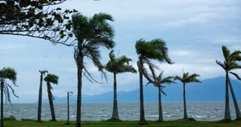 Ciclone extratropical coloca SC em alerta de “perigo” para ventos intensos de até 90 km/h