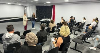 Entidades e escolas participam de reunião sobre Desfile Cívico de 7 de Setembro