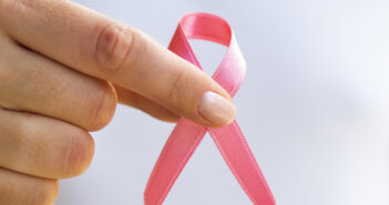 Hapvida reforça prevenção ao câncer de mama no Outubro Rosa